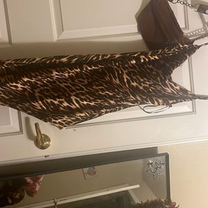 Dress tiger paints small or xsmall